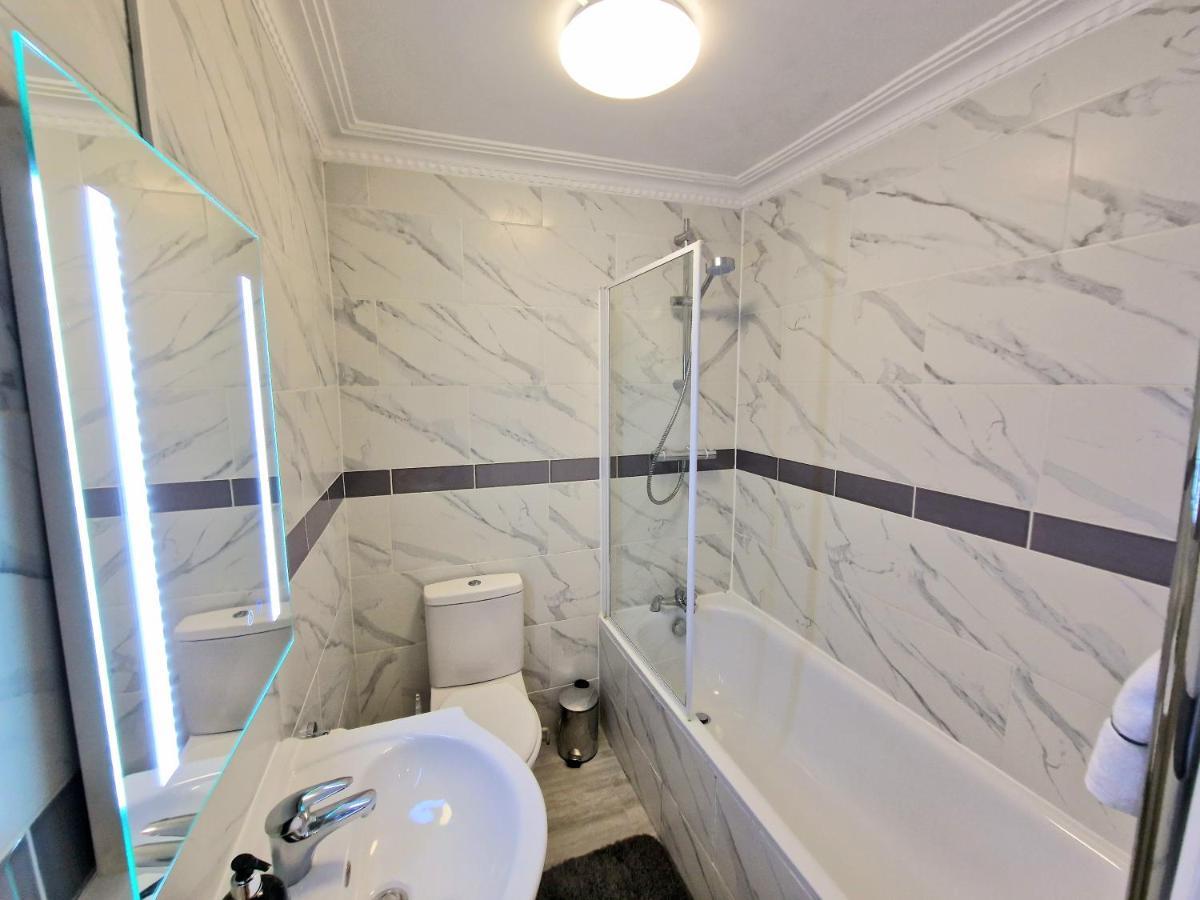 Cosy Home In Kensington - Great Location! 3 Minutes Walk To Earl'S Court Station London Luaran gambar